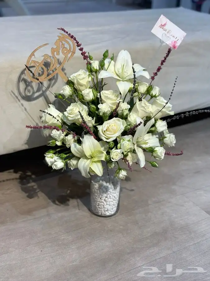 هدايا باقات ورد فازات طبيعي و صناعي مواليد تخرج مع التوصيل 5