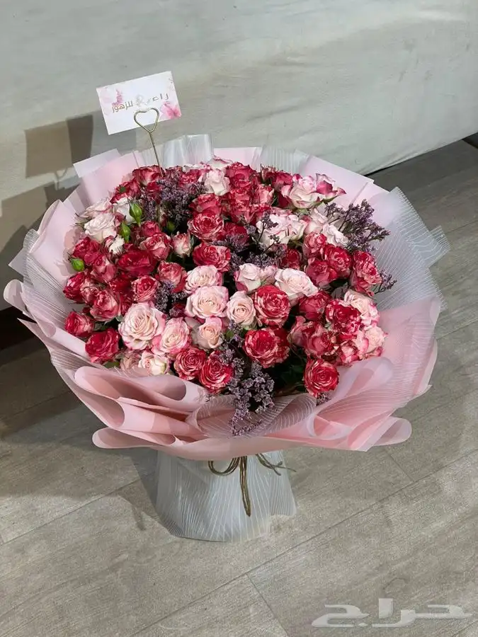 هدايا باقات ورد فازات طبيعي و صناعي مواليد تخرج مع التوصيل 28