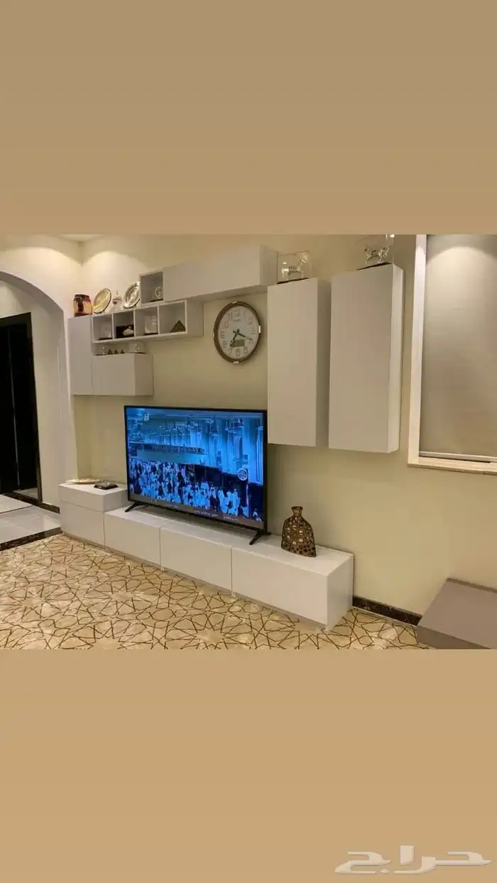 طاولات-مكتبة -طاولات بلازما-مكتبة تلفزيون -رف معلق 1