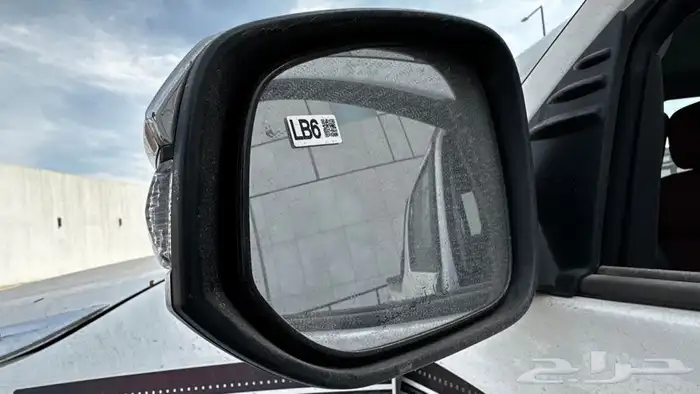 هايلكس عداد 2 ألفين فقط 3