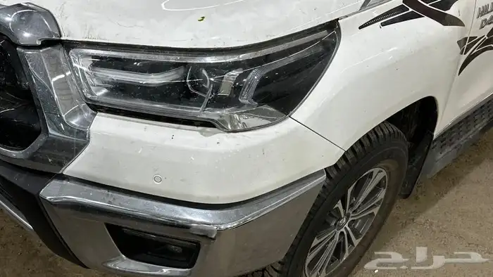 هايلكس عداد 2 ألفين فقط 16