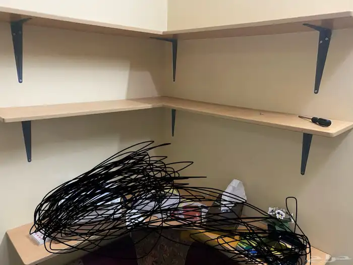 رفوف خشبية ممتازة 0