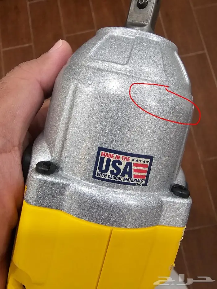 DEWALT DCF899 20V Impact Wrench 4