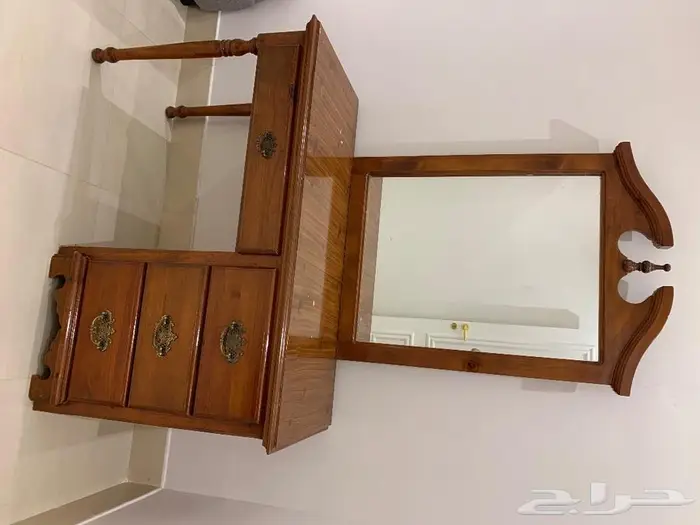 شفنيره وتسريحه كلاسيكي 1