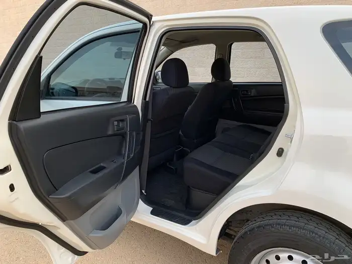 ديهاتسو تيريوس 2012 .. مبيعات حكومية .. 36