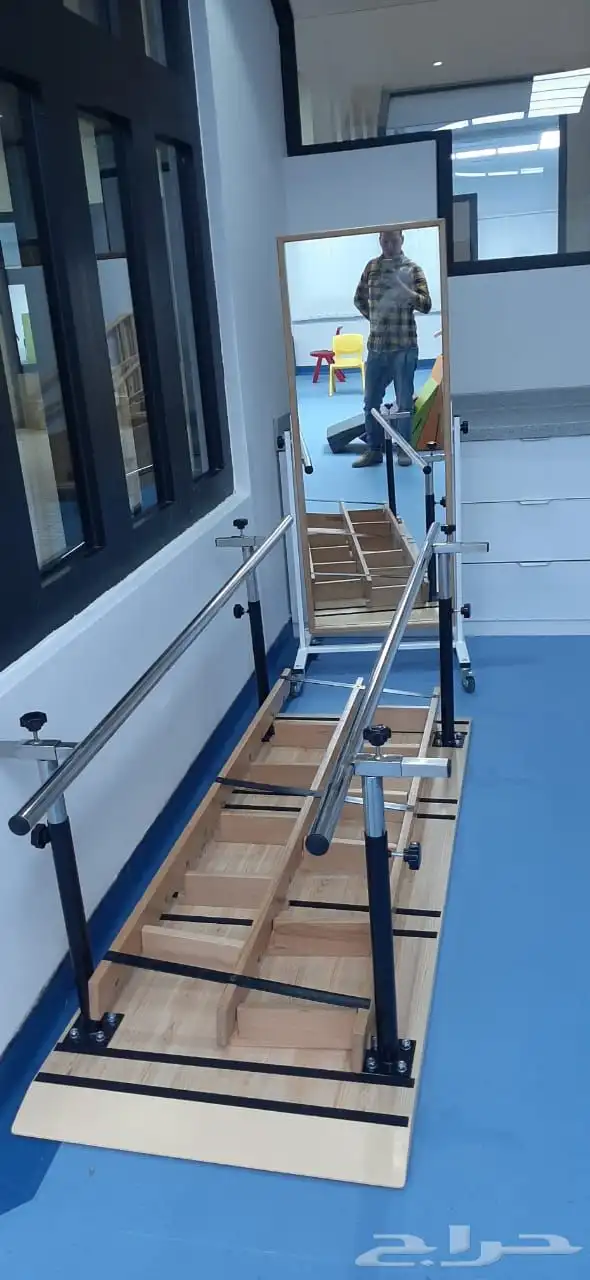 تجهيز مراكز العلاج الطبيعي والعلاج الوظيفي ومراكز الحجامه 23