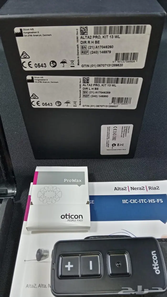 سماعات اذن طبية oticon مع ريموت كنترول نظيفة جدا 3