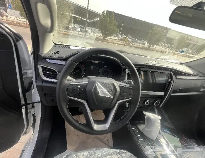 ايسوزو MU-x نص فل ديزل 2023 3