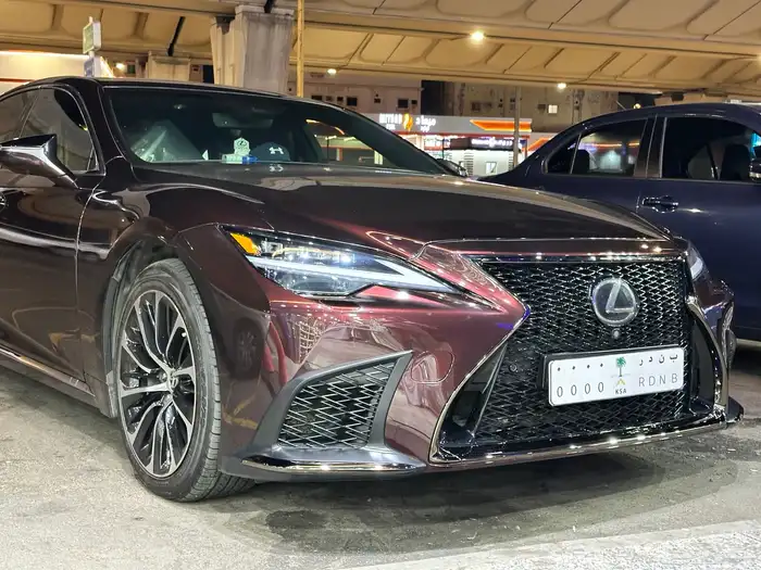 ترهيم لكزس Ls500 من موديل 2020 الى 2024 3