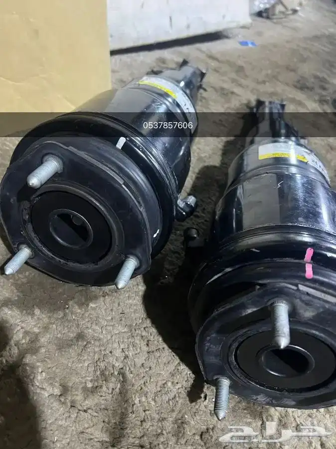 مساعدات هيدروليك لكزس LS500 اصلي 0