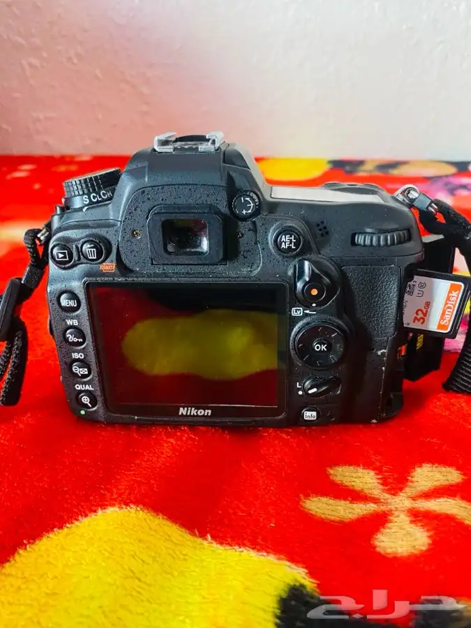 كاميرا نيكون D7000 4