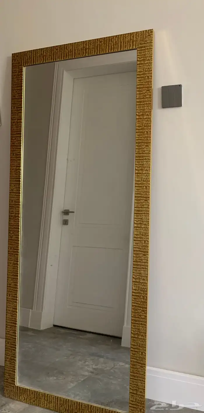 مرآة للبيع 0