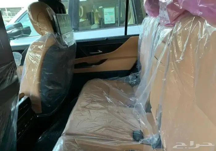 لكزس LX600BB المديل 2025 اقساط على بنك الرياض 5