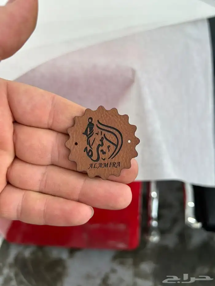 ليبل قماش لوقو جلد بوكسات عبايات اكياس 7