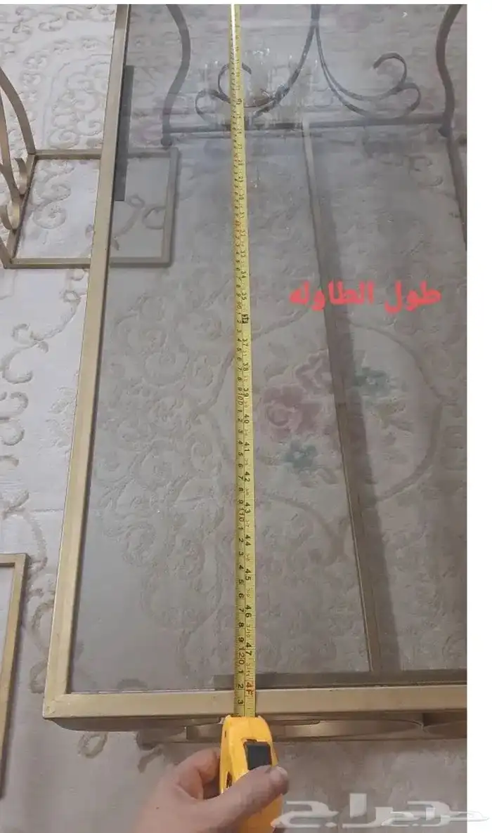 طاوله للبيع 1