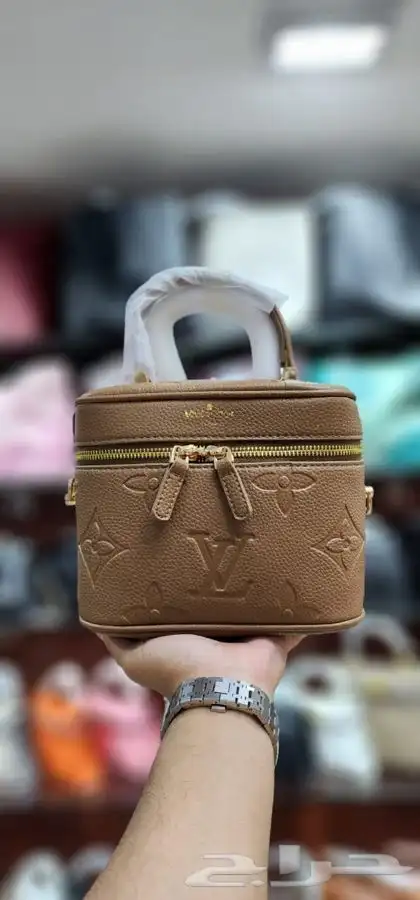 هدايا نسائية ورجاليه ماركات درجه اولى 3
