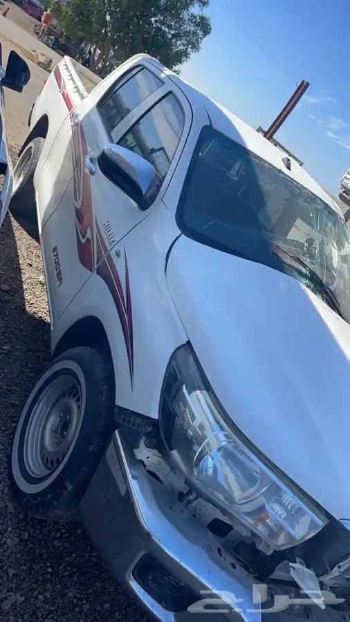 قطع هايلوكس 2016 تشليح 3