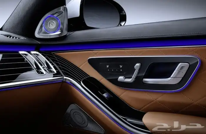 ليد مرسيدس الجوهرة S 450 التفاعلي _ تخشيبة بيانو بلاك 16