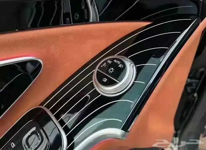 ليد مرسيدس الجوهرة S 450 التفاعلي _ تخشيبة بيانو بلاك 22