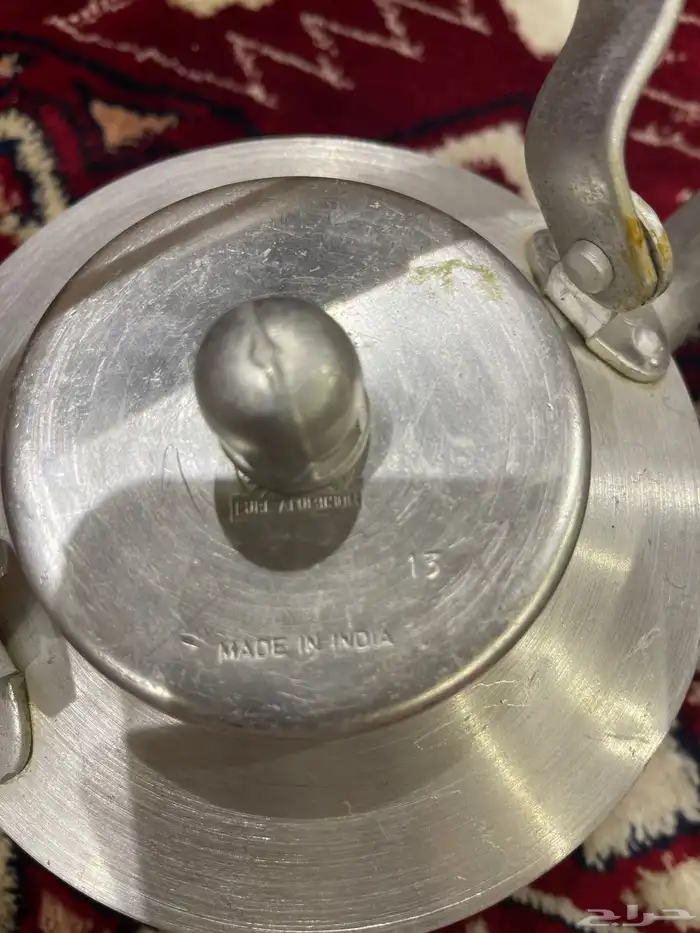 ابريق معدن هندي ختم واحد مقاس 13 12
