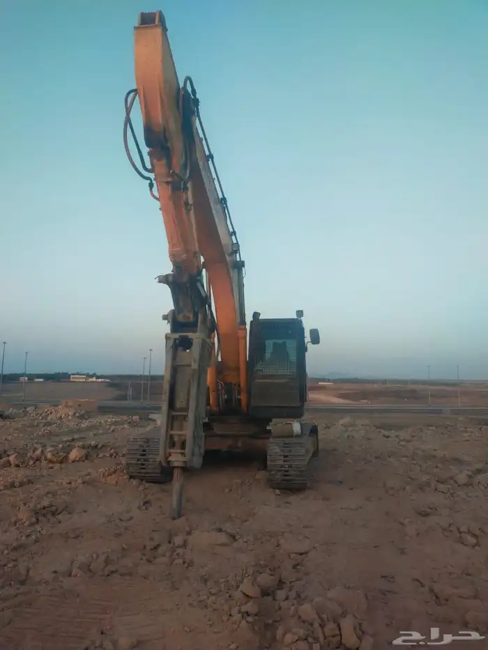 ايجار معدات وحفر وترحيله 0