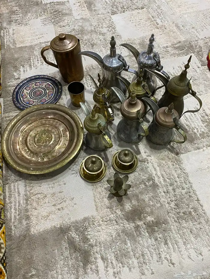 دلال نحاس وغيرها من النحاسيات للبيع اخر صوره معروضه فقط باقي 1