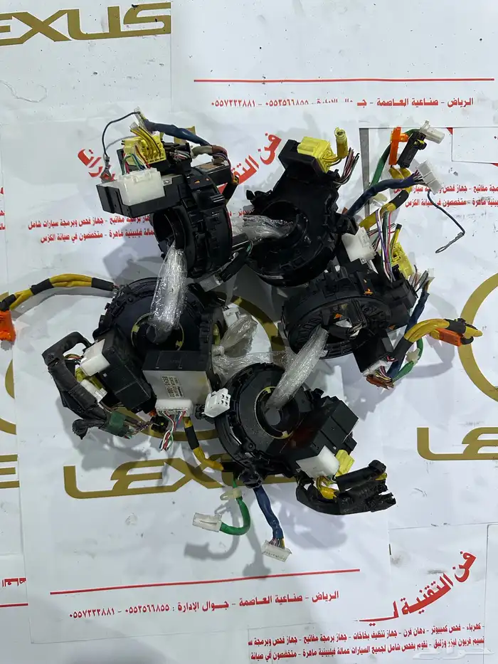 قطع غيار لكزس مستورد نضيف 35