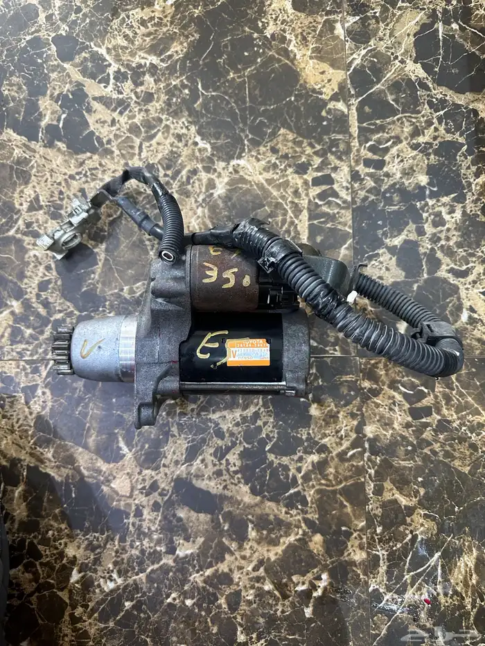 قطع غيار لكزس مستورد نضيف 63