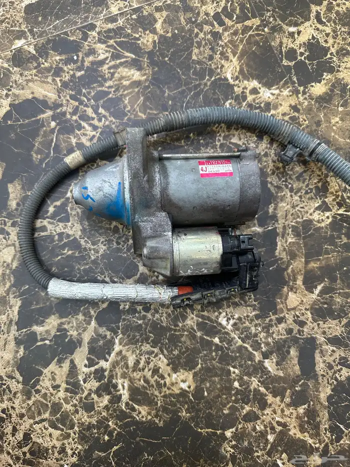 قطع غيار لكزس مستورد نضيف 65