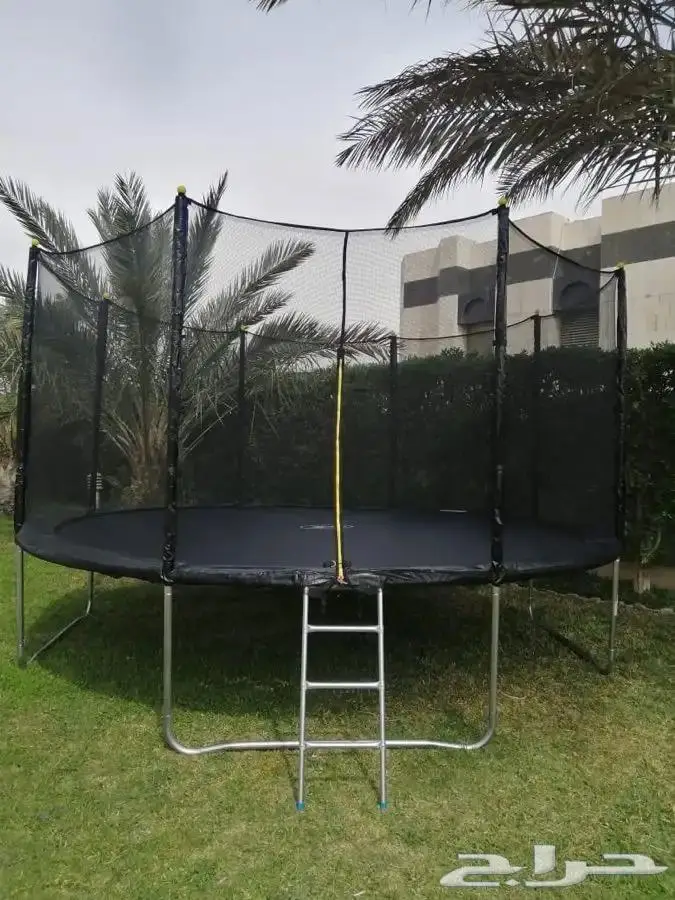 عروض يوم التأسيس على نطيطات الترامبولين 3