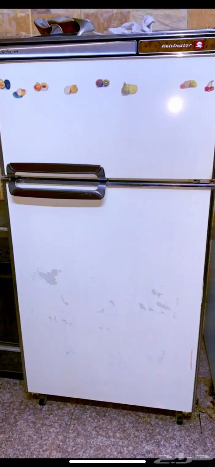 ثلاجه للبيع مستخدم علي التجربه والتشغيل 2