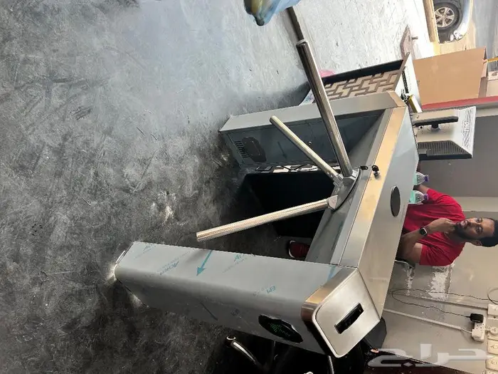 بوابات تنظيم الدخول والخروج للانديه الرياضيه 3