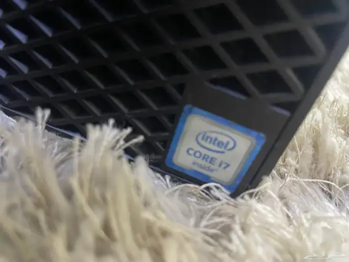 كمبيوتر i7مع شاشة 24جديدة مع 8رام معssd256سريع جدا كامل عرض 8
