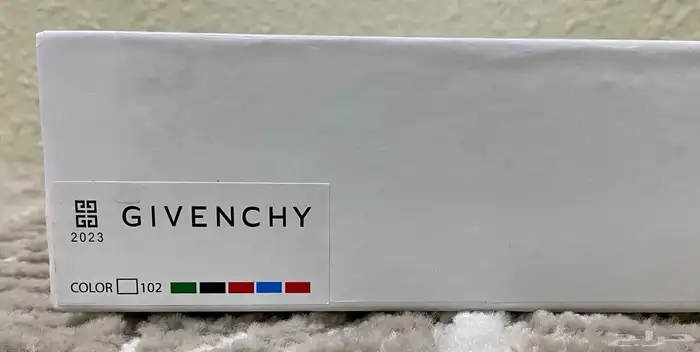 قماش جفنشي givenchy عرضين للبيع 5
