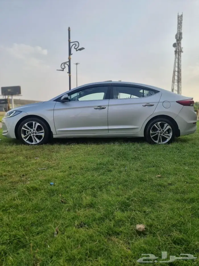 النترا 2018 فل جلد احمر اعلى فئة 30