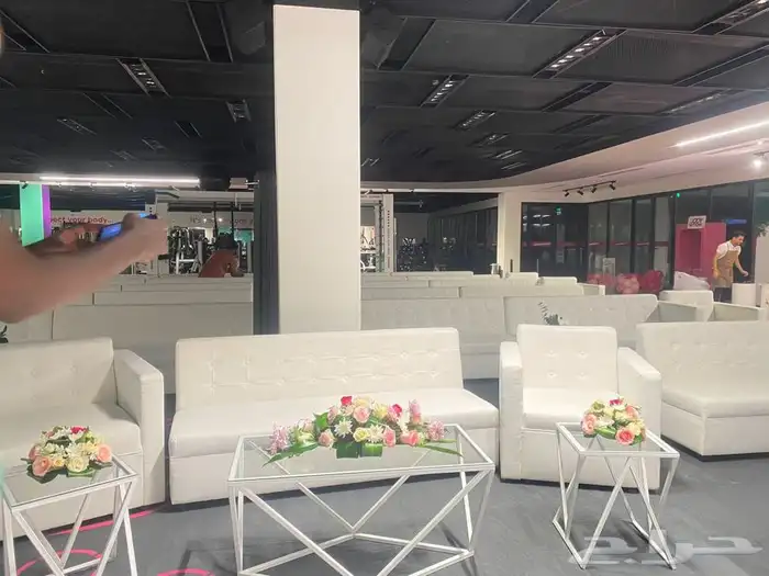 تاجير جميع انواع الكنب والطاولات والكراسي 14