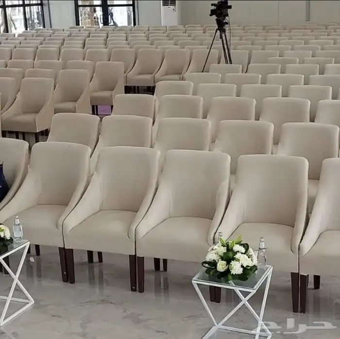 تاجير جميع انواع الكنب والطاولات والكراسي 17