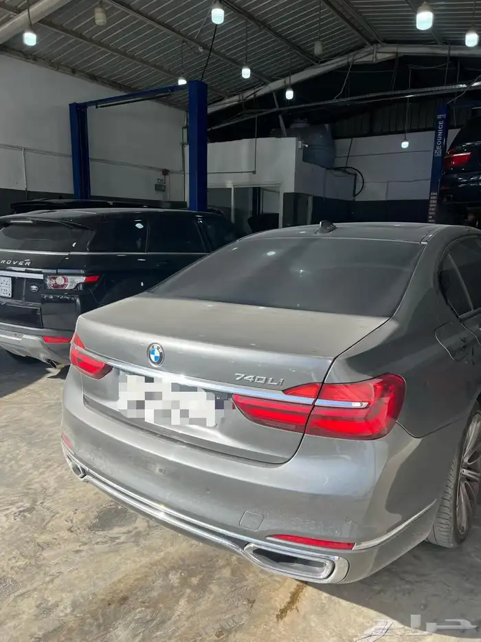 مساعدات. بي ام G12 2018 2017 مساعد بي ام G12 2017 2019 2020 0