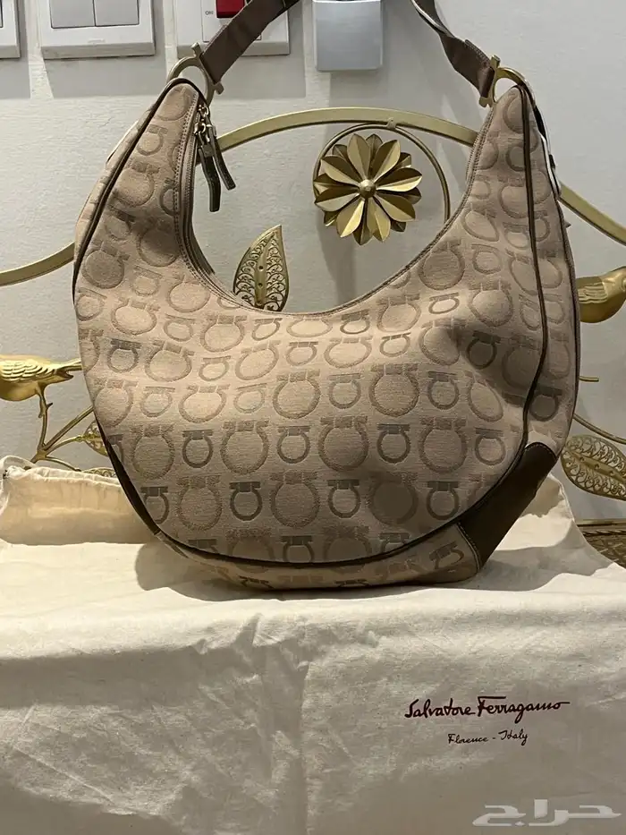 شناط وجزم ماركات عالميه جديد وبعض استعمال خفيف 32