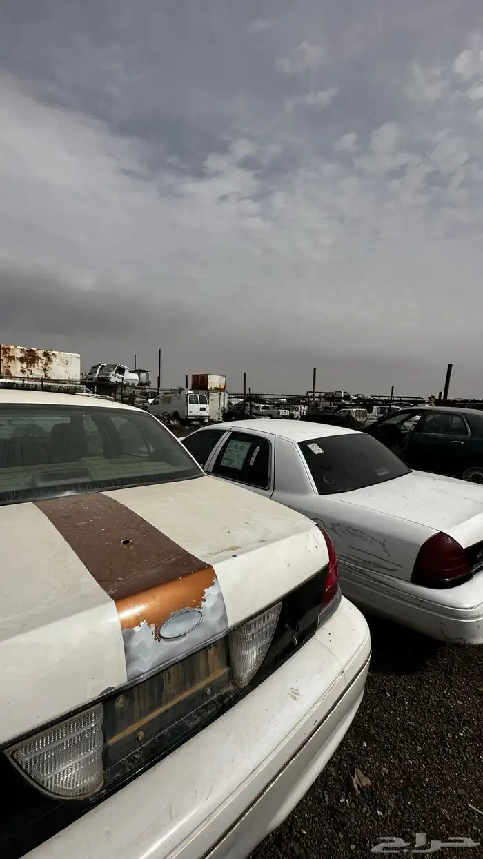 قطع غيار فورد بوليسي 7