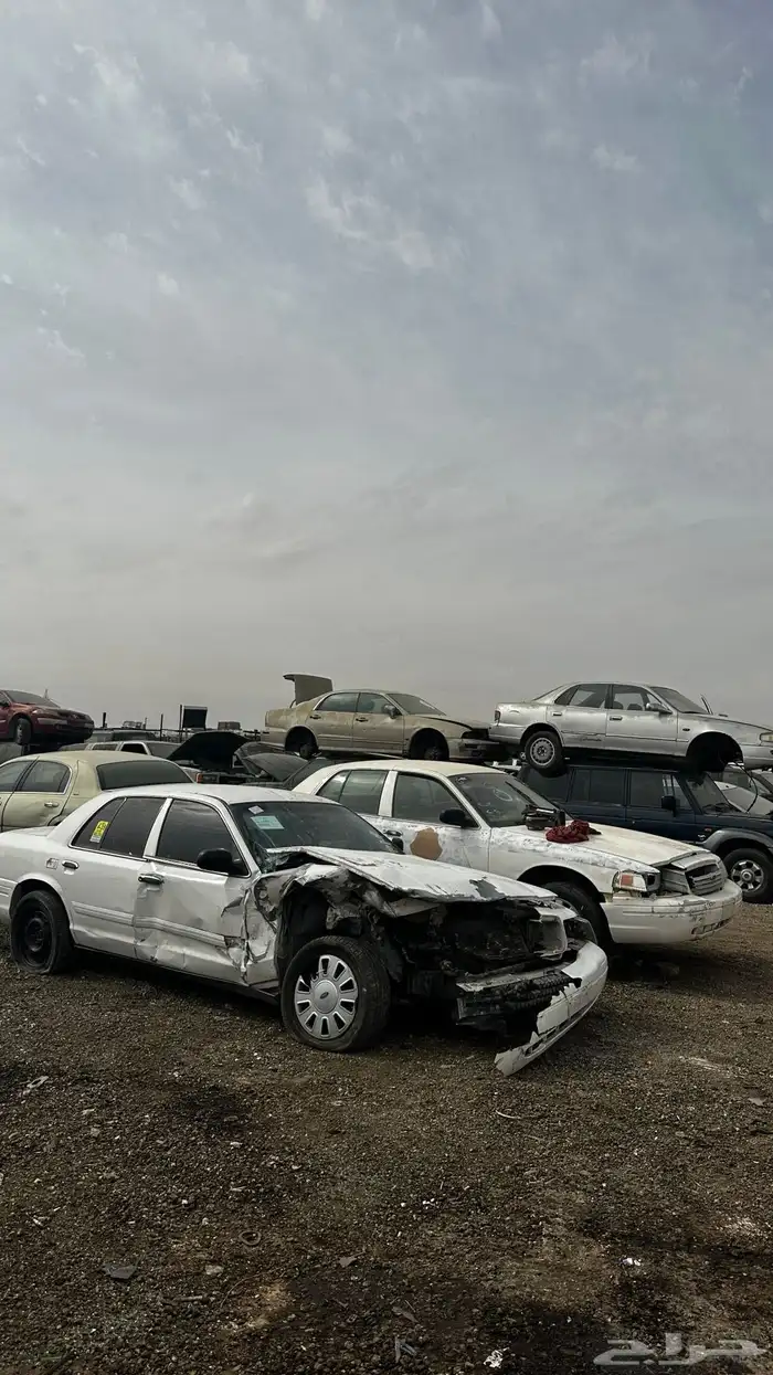 قطع غيار فورد بوليسي 0