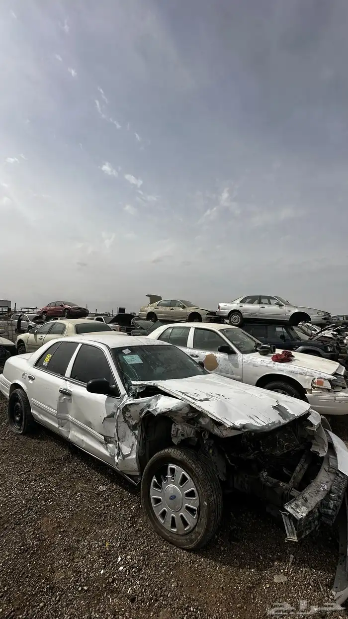 قطع غيار فورد بوليسي 2