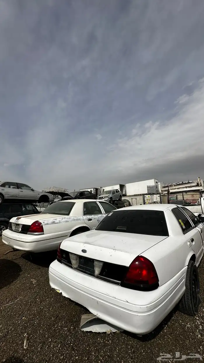 قطع غيار فورد بوليسي 5