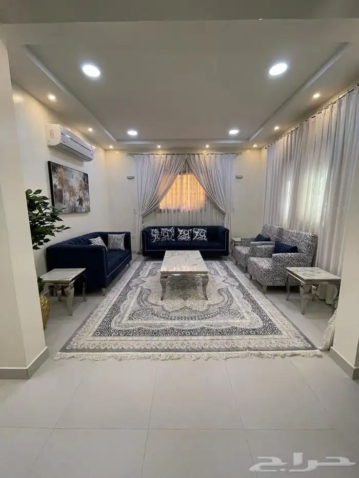 مجلس جديد لم يستخدم 1