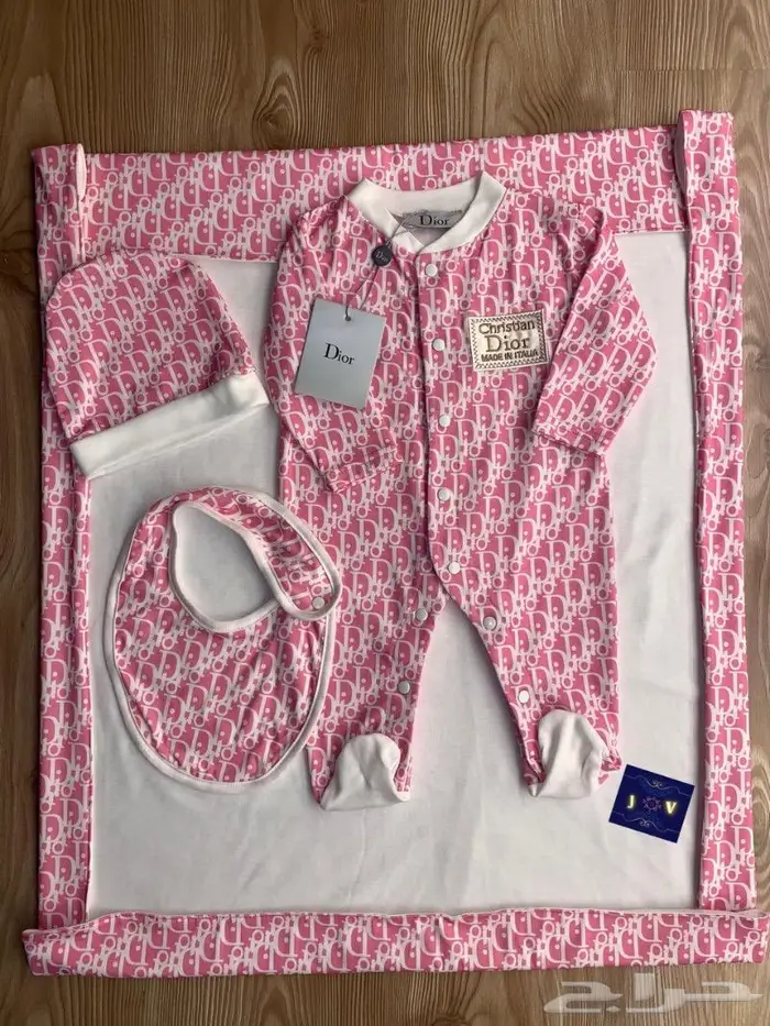 اطقم اطفال ماركات 20