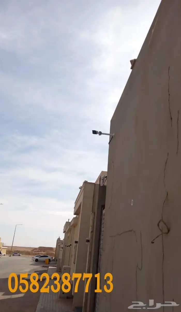 فني هندي خبرة طويلة فى تركيب وصيانه كاميرات المراقبة 4