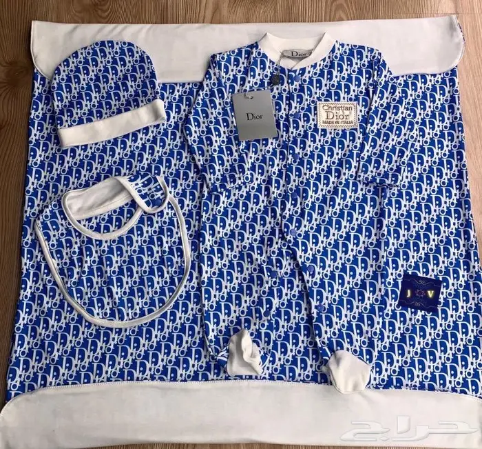 اطقم اطفال ماركات 9