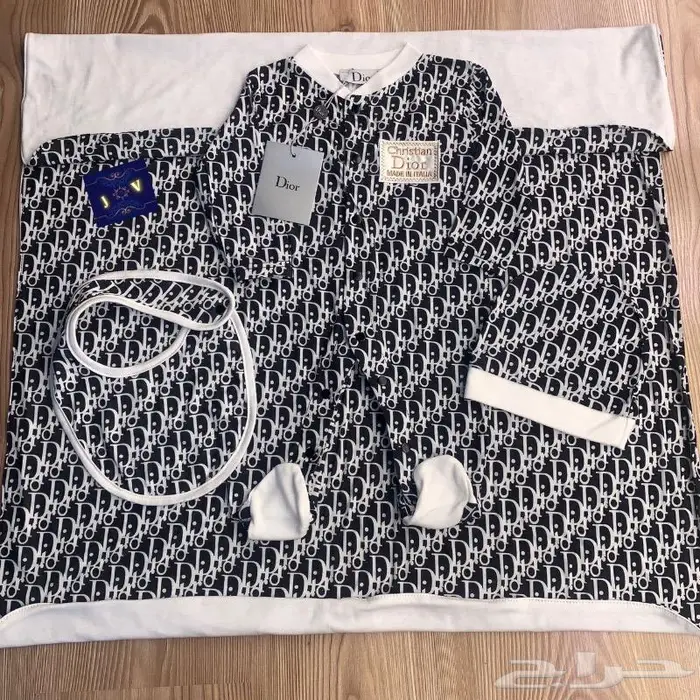 اطقم اطفال ماركات 8