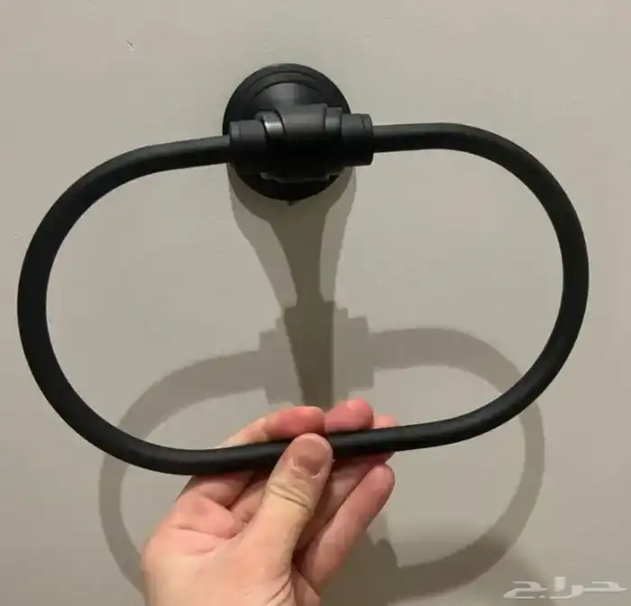 علاقه منشفه حمام أسود مطفي 1