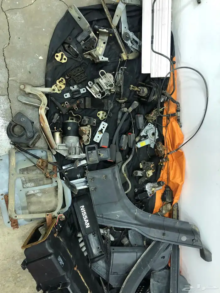 ابواب باترول مع مرتبه خلفيه وقطع للباترول. نظيفه جدا 1996 11